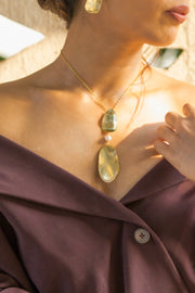 The Curve Necklace