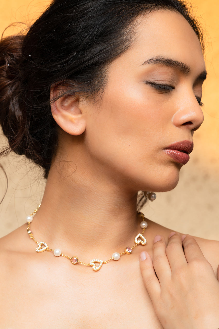 Gold Heart Choker