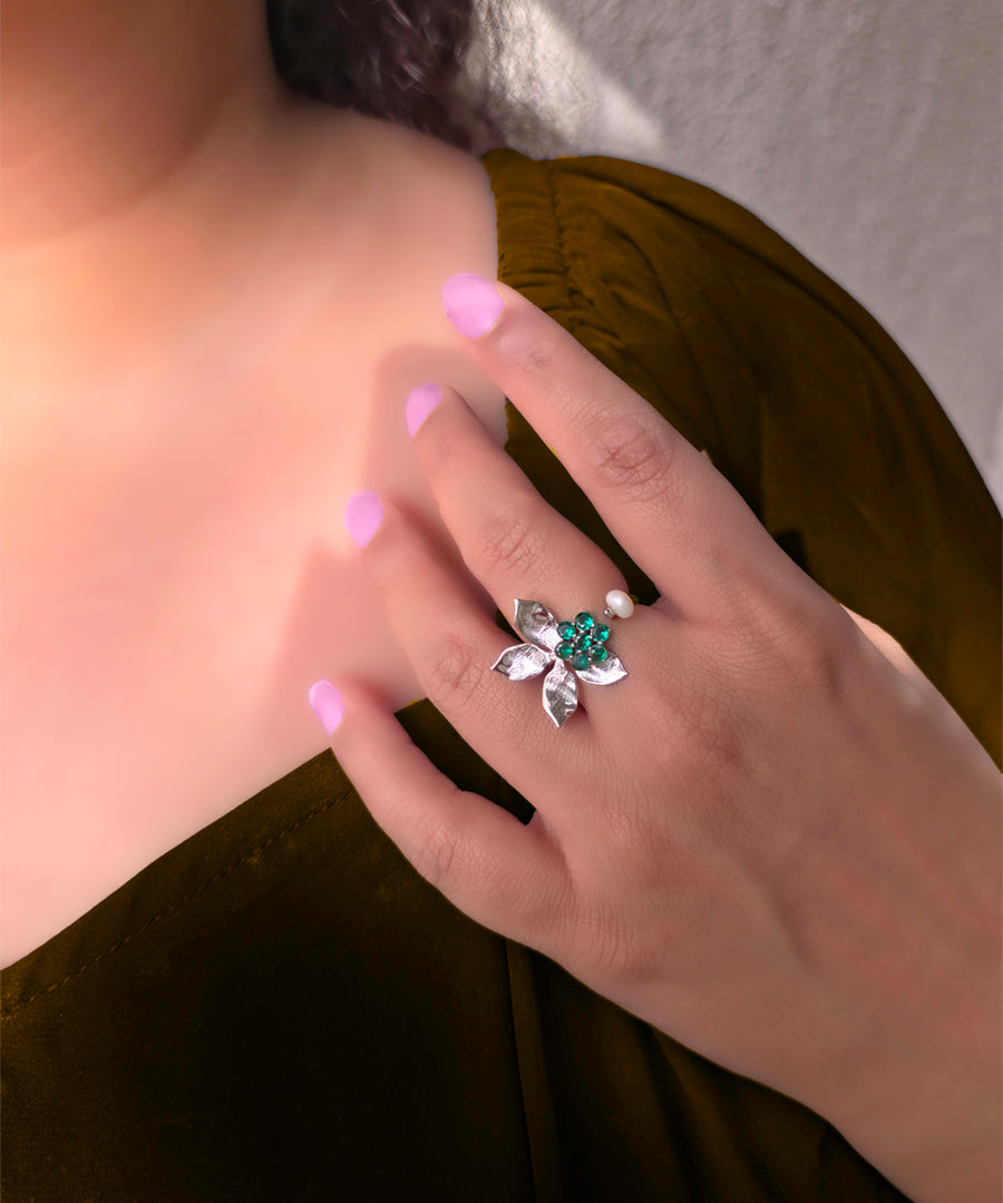 Magnolia Ring