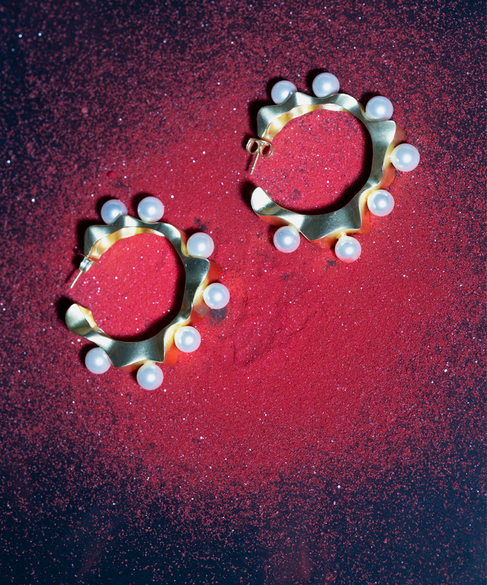 Pearl Gold Wave Hoops